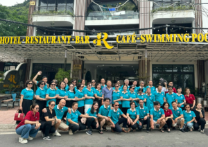 Group photo in front of the hotel entrace